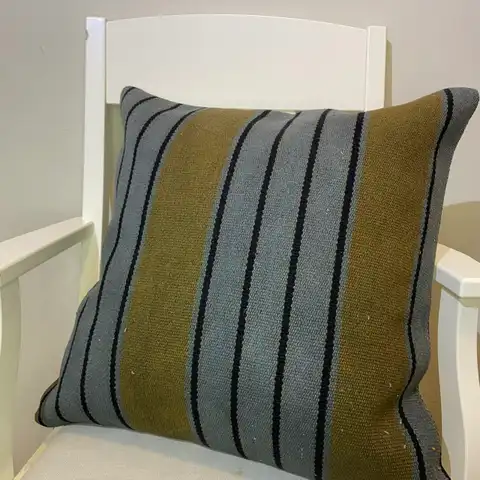 Hand-Woven Pillowcase, Kilim rug, wool, cotton & silk wool/weave, size 50 × 50 cm, from Isparta, SKU 280