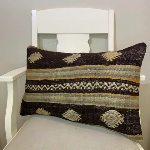 Hand-Woven Pillowcase, Kilim rug, wool, cotton & silk wool/weave, size 40 × 60 cm, from Kars, SKU 407