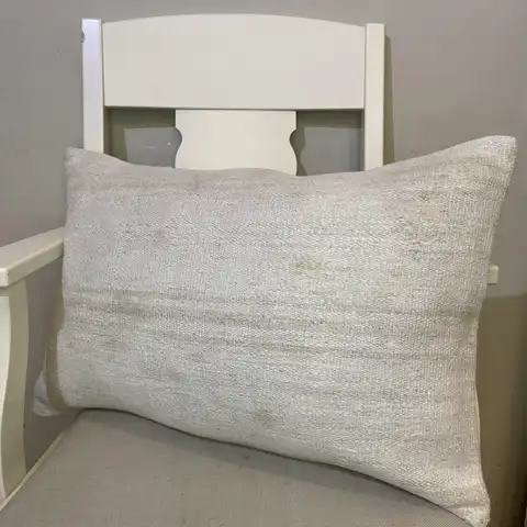 Hand-Woven Pillowcase, Kilim rug, wool wool/weave, size 40 × 60 cm, from Manisa, SKU 469