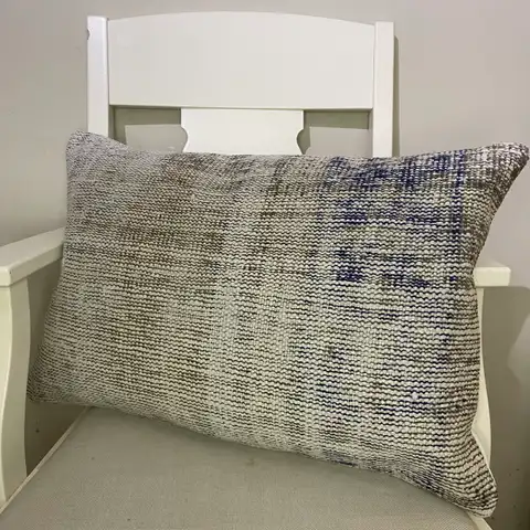 Hand-Woven Pillowcase, Kilim rug, wool & cotton wool/weave, size 40 × 60 cm, from Gördes, SKU 553