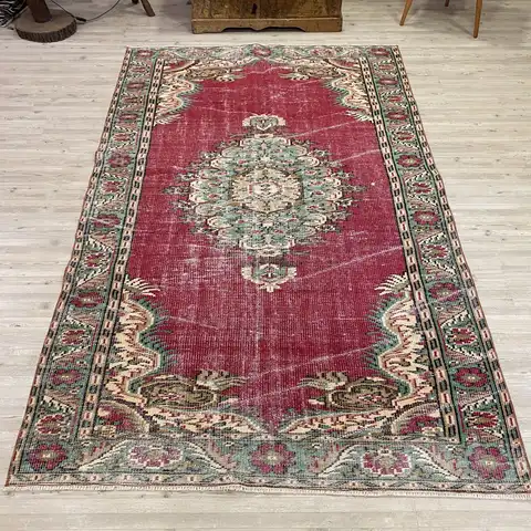 Handwoven Rug with Natural Dyes, Handmade rug, wool & silk wool/weave, size 154 × 252 cm, from Demirci, SKU 10310
