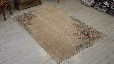 Distressed Hand-Woven Wool Rug, Vintage, Handmade rug, wool wool/weave, size 152 × 244 cm, from Kars, SKU 10524
