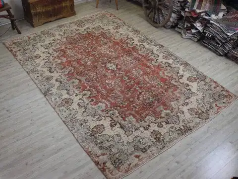 Handwoven Wool Rug, Vintage, Vintage rug, wool wool/weave, size 214 × 317 cm, from Anatolia, SKU 10555