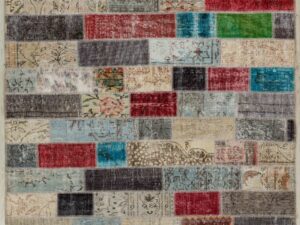 Karışık Renkleriyle Evinizi Süsleyen Patchwork Eskitme El Dokuma Halı 160 x 215 Model : 5006