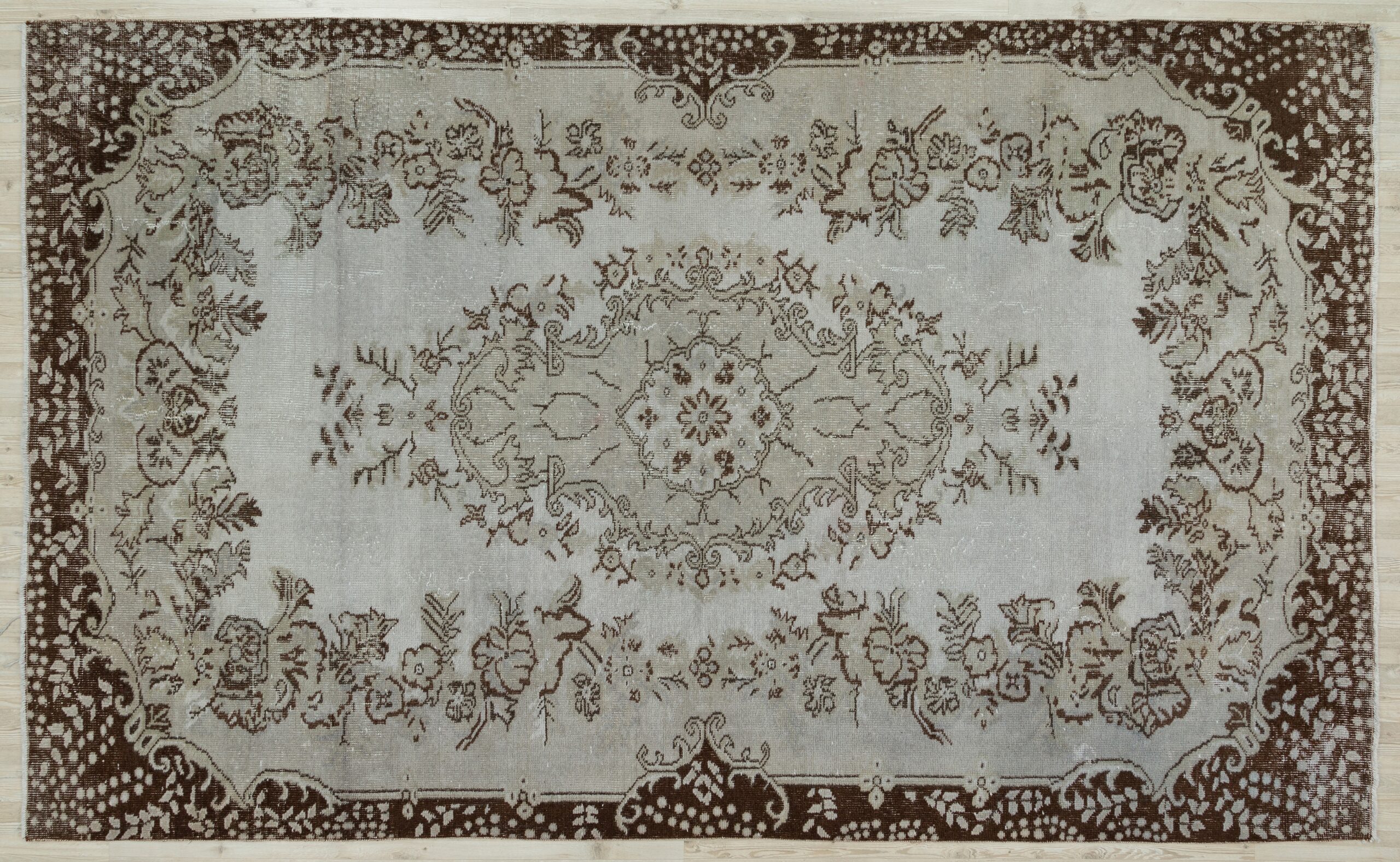 Gerçek El Dokuma Eskitme Vintage Halı 173 x 283  Model : 7008