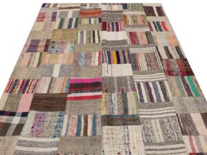 Eşsiz Anadolu Patchwork Eskitme El Dokuma Halı  170 x 222 cm 6122