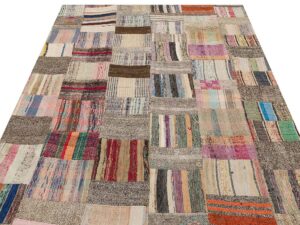 Eşsiz Anadolu Patchwork Eskitme El Dokuma Halı 168 x 213 cm 6187