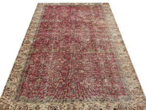 Eşsiz Renk ve Desenlerde Anadolu Vintage Eskitme El Dokuma Halı 144x235cm 9591