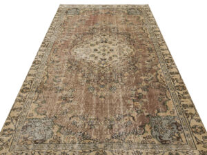Eşsiz Renk ve Desenlerde Anadolu Vintage Eskitme El Dokuma Halı 163x285cm 9596