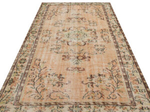 Eşsiz Renk ve Desenlerde Anadolu Vintage Eskitme El Dokuma Halı 166x276 cm 9632