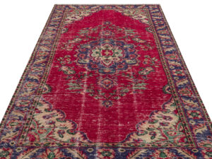 Eşsiz Renk ve Desenlerde Anadolu Vintage Eskitme El Dokuma Halı 156x247cm 9656