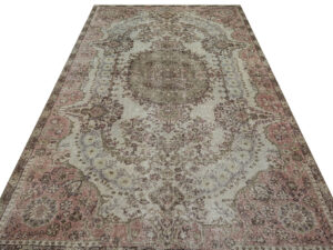 Eşsiz Renk ve Desenlerde Anadolu Vintage Eskitme El Dokuma Halı 170x291cm 9674