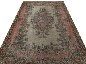 El Dokuması Vintage Anadolu Halısı 170x272cm 9795