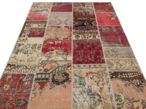 Patchwork Tarzı Eskitme Halı 160 x 230 cm 6251