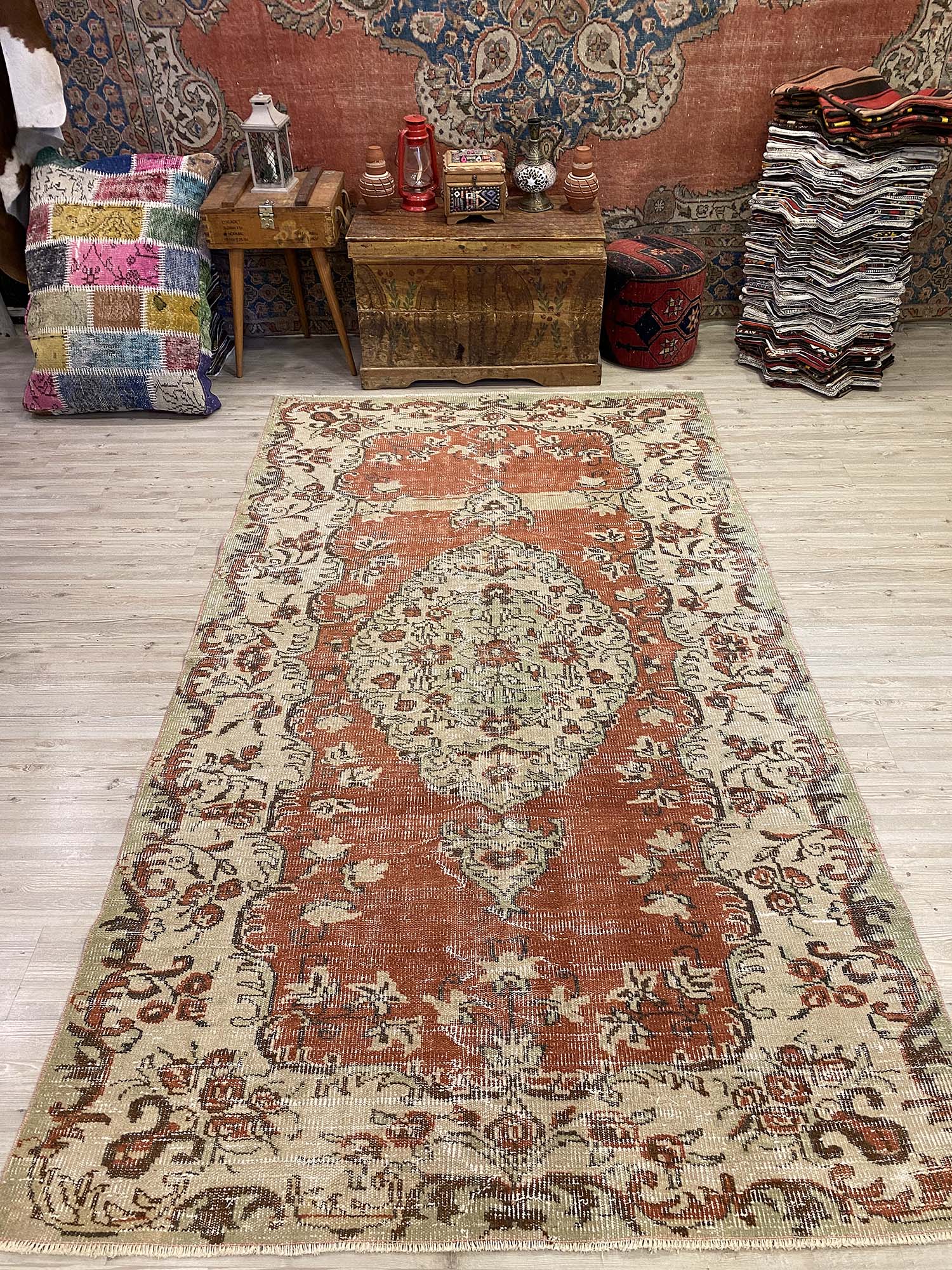 Benzersiz Eskitme Vintage Halı 160 x 277 cm 10186