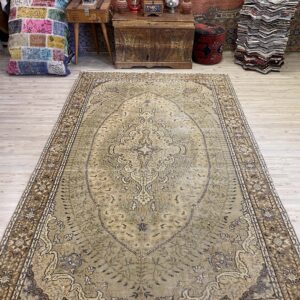 Demirci Eskitme Vintage Halı 173 x 277 cm 10219