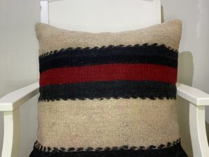 El Dokuma Yastık Kılıfı 50x50 cm Kod : 246