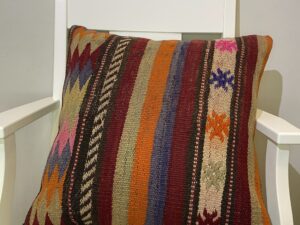 El Dokuma Yastık Kılıfı 50x50 cm Kod : 301