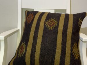 El Dokuma Yastık Kılıfı 50x50 cm Kod : 302