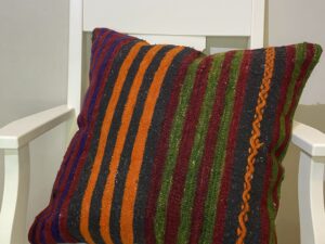 El Dokuma Yastık Kılıfı 50x50 cm Kod : 305