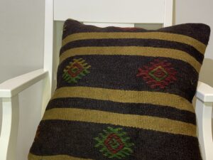 El Dokuma Yastık Kılıfı 50x50 cm Kod : 320