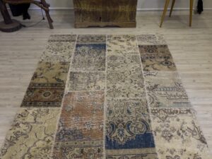 El Dokuma Eskitme Özel Patchwork Halı 160x230 cm 4006
