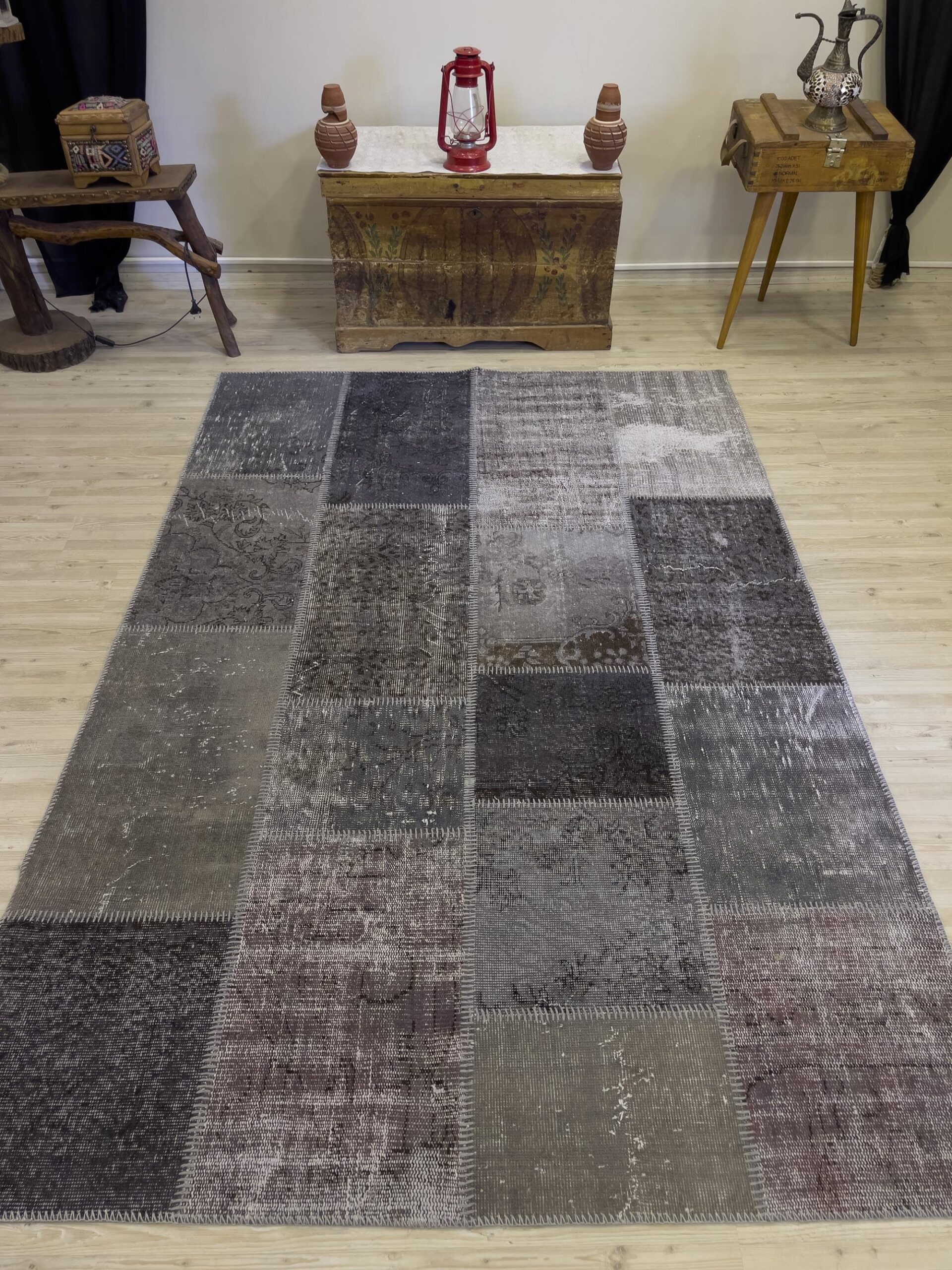 Eşsiz Klasik Gereçk Özel Patchwork Halı 161x240 cm 4020