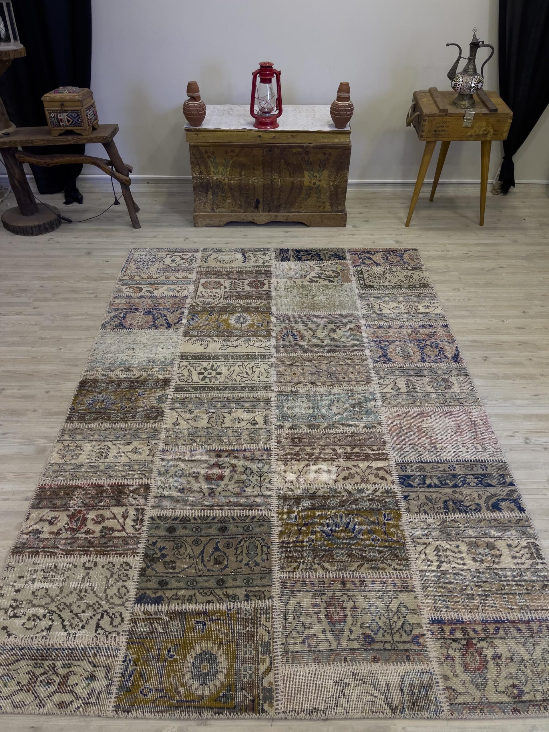 Patchwork Desenli El Yapımı Halı 161x233 cm 4026