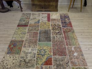 El Dokuma Eskitme Özel Patchwork Halı 153x231 cm 4030