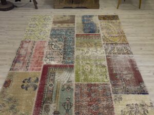 Patchwork Desenli El Yapımı Halı 161x231 cm 4038