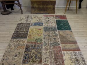 El Yapımı Patchwork Elegan Tasarım Halı 162x237 cm 4043