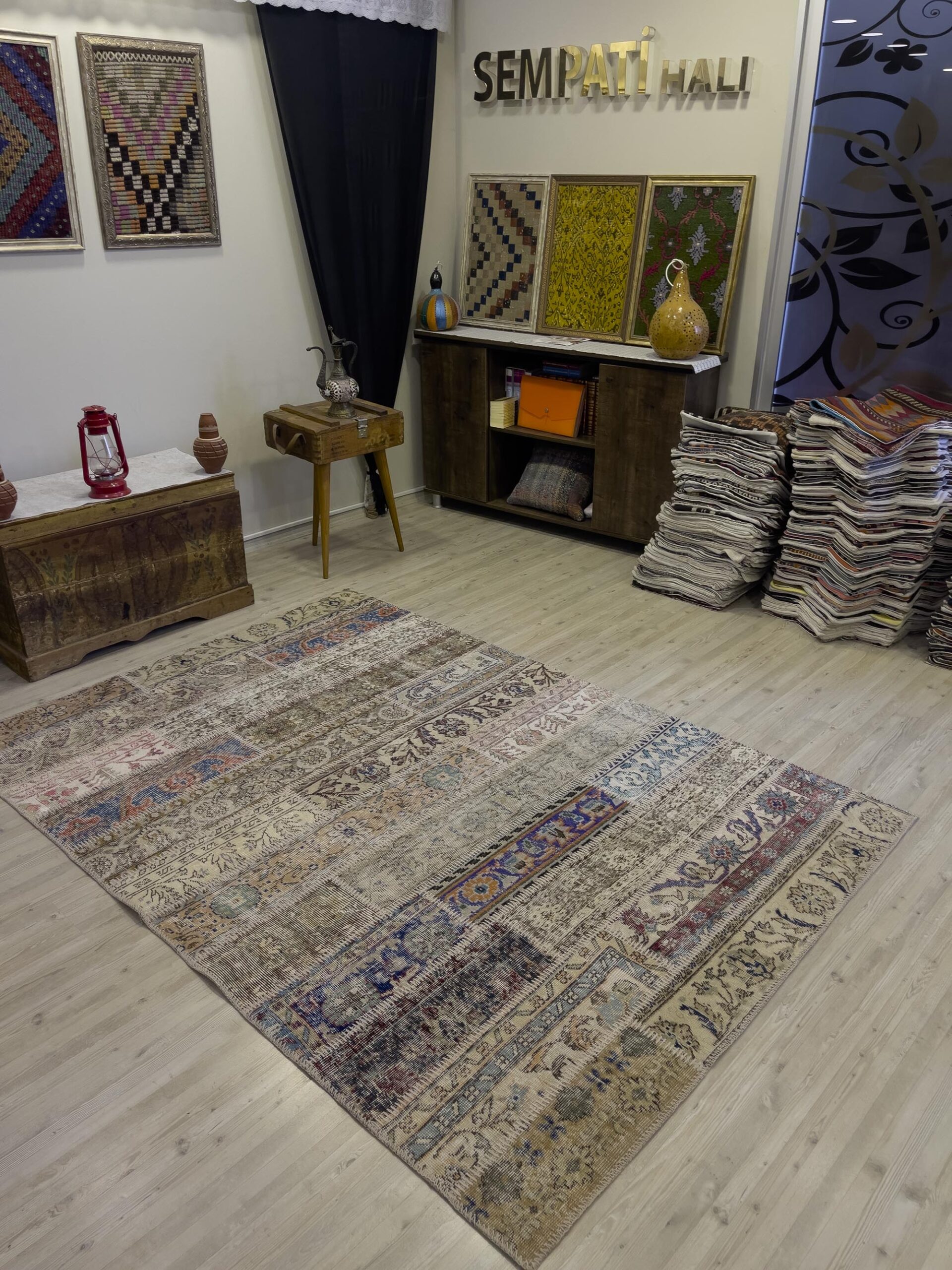 El Dokuma Eskitme Özel Patchwork Halı 161x234 cm 4066 - Görsel 5