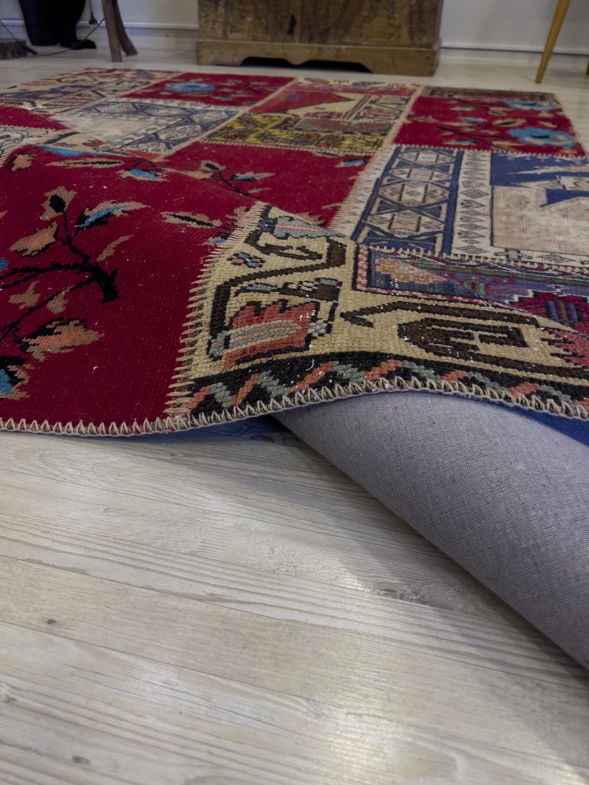 El Dokuma Eskitme Özel Patchwork Halı 162x237 cm 4067 - Görsel 2