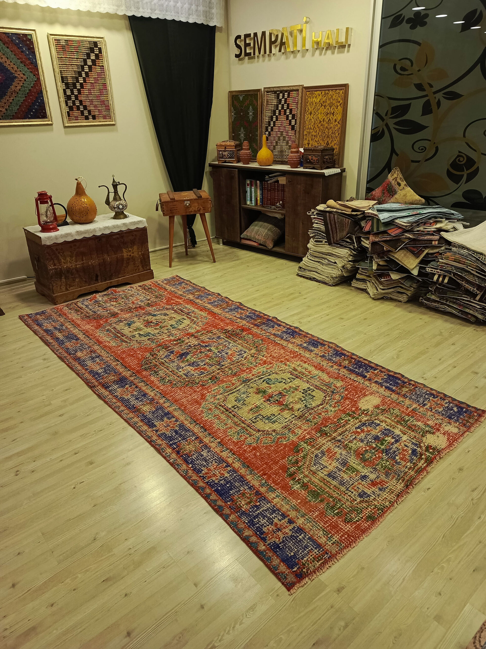 Yün Eskitme El Yapımı Halısı   135x287 cm 10472