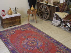 Yün Dokuma Vintage Halı   174x294 cm 10491