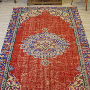 İnce İşçilik El Dokuma Halı   164x266 cm 10505