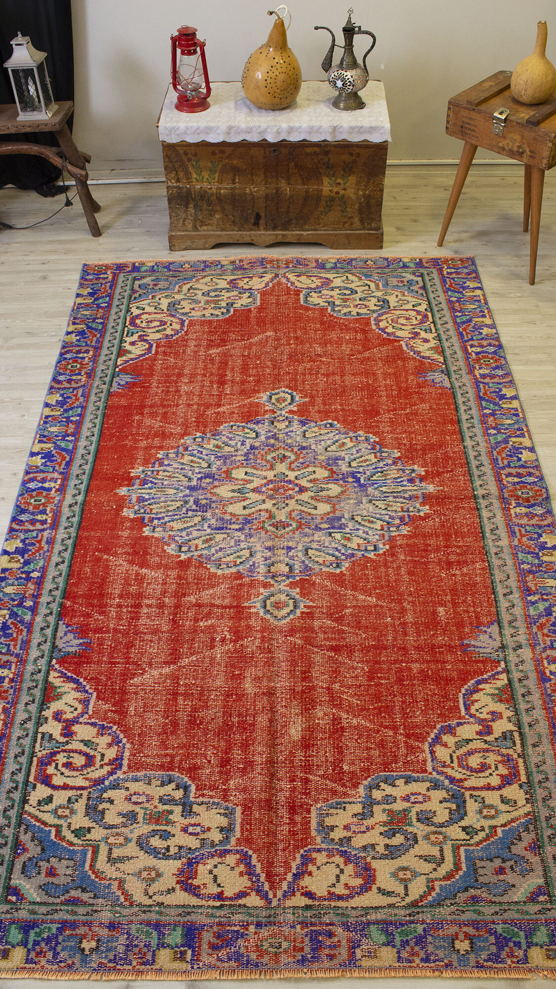 İnce İşçilik El Dokuma Halı   164x266 cm 10505