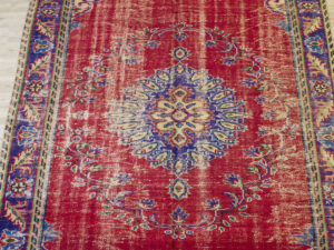 Eskitme El Dokuma Yün Halı   172x260 cm 10508