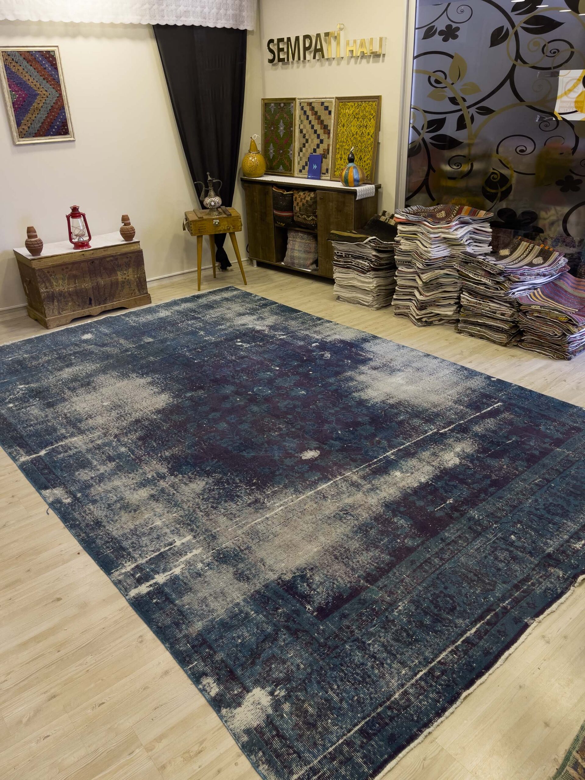 Yün Eskitme El Yapımı Halısı   248x395 cm 8471