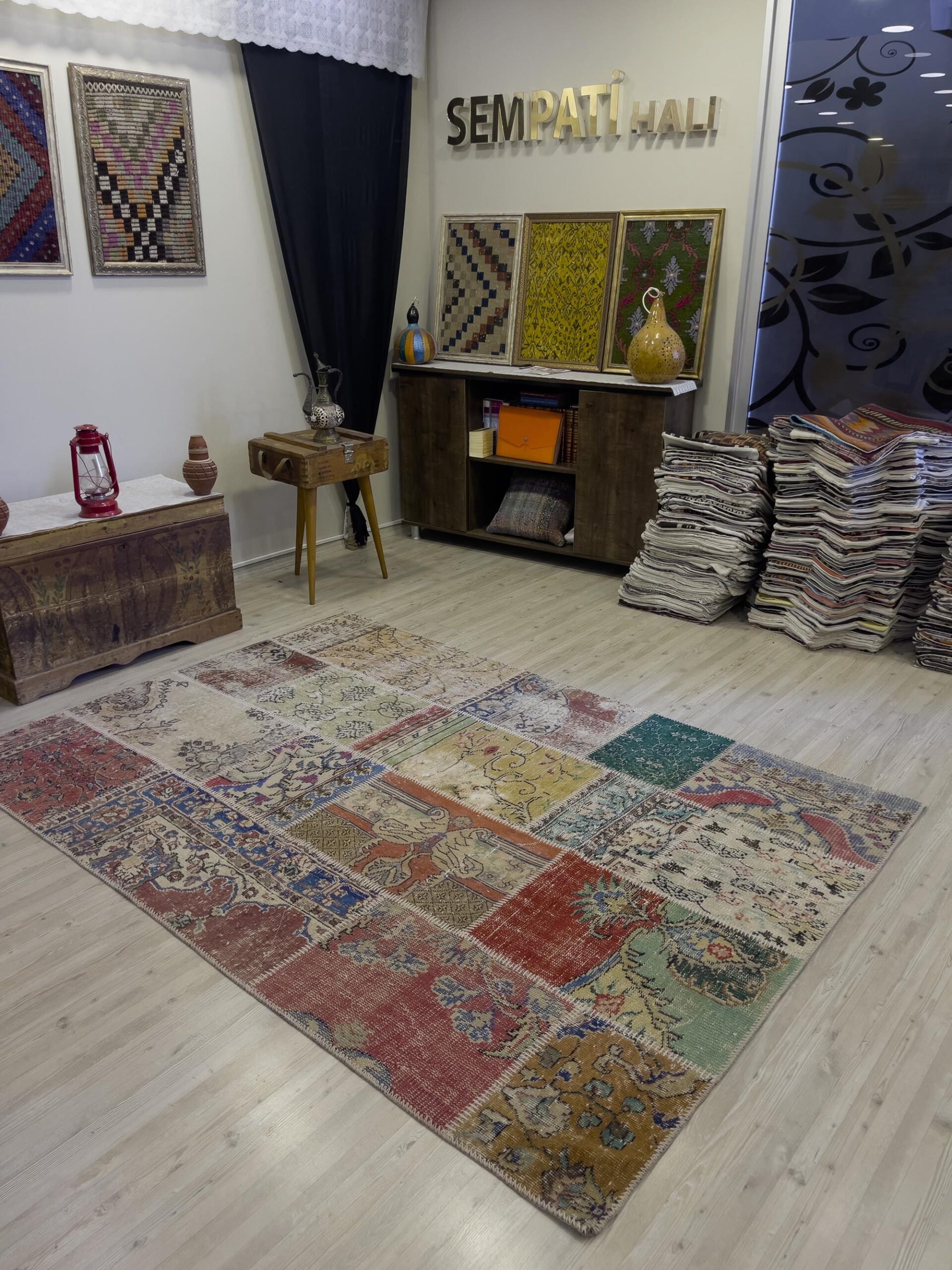 Eski Tarz El Dokuma Patchwork Halı   162x232 cm  4007