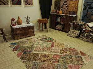 Klasik El Dokuma Patchwork Halısı   160x230 cm  6382