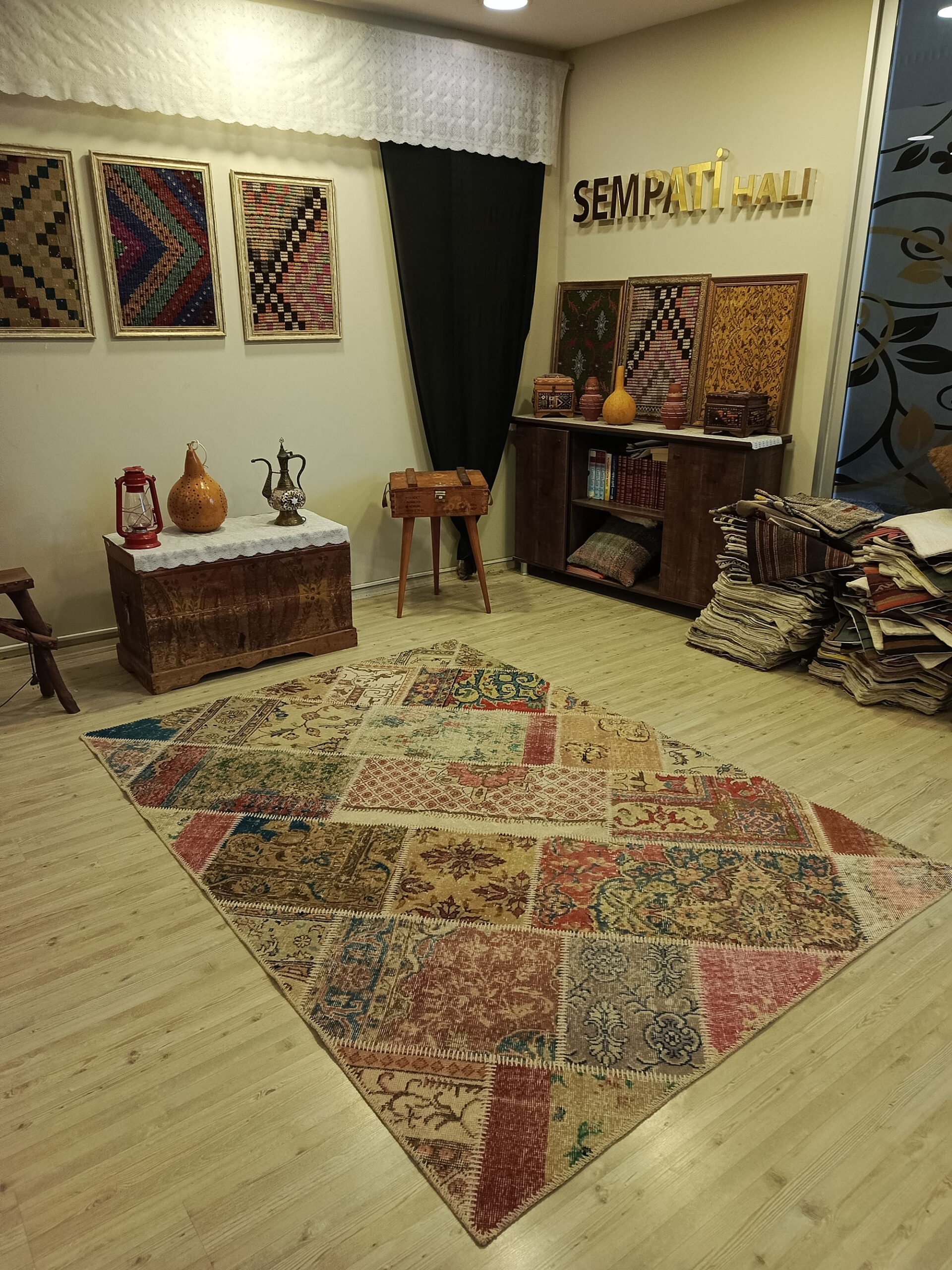 Klasik El Dokuma Patchwork Halısı   160x230 cm  6382