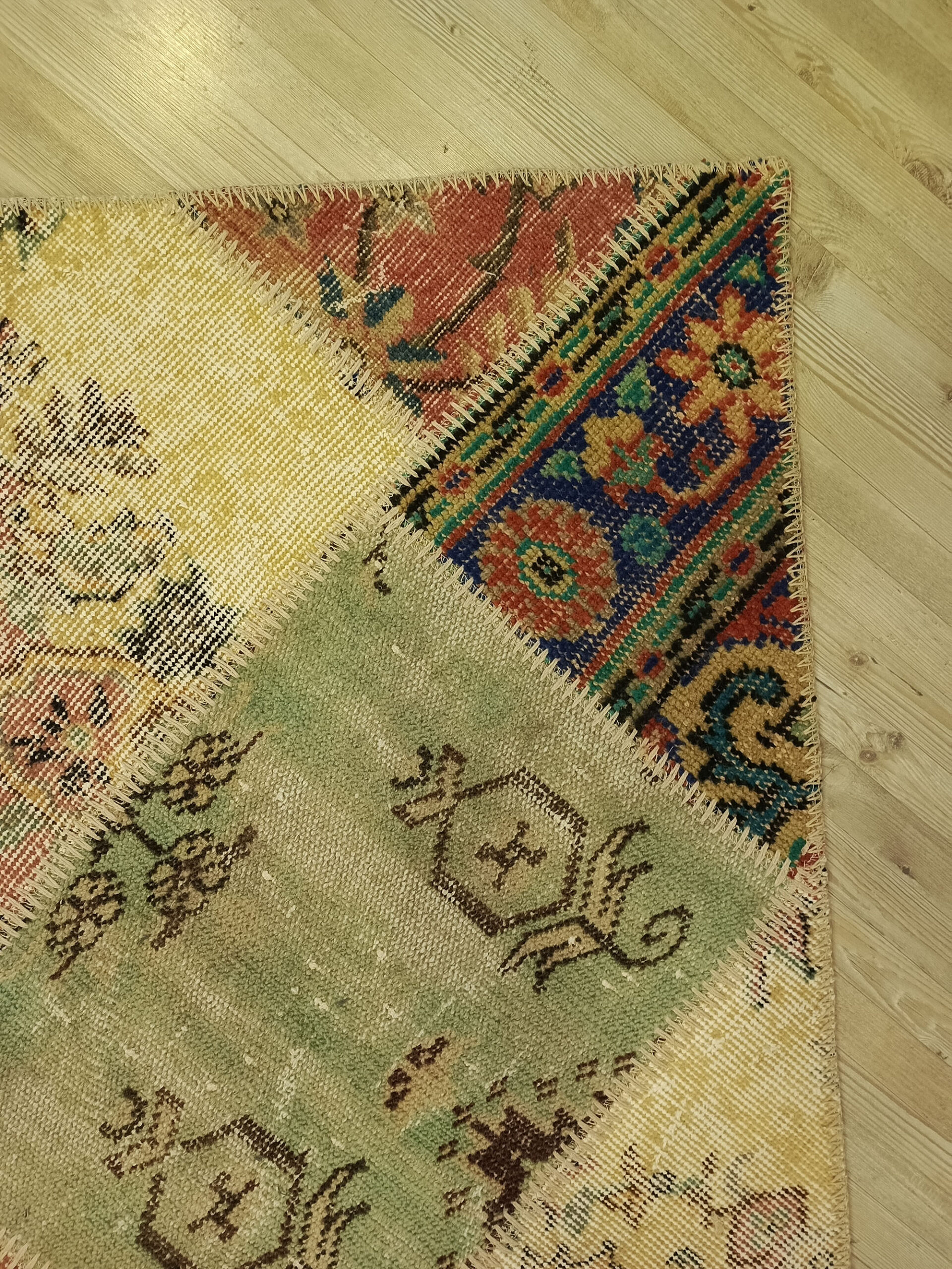 El Dokuma Klasik Patchwork Halı 160x230 cm 6383 - Görsel 2