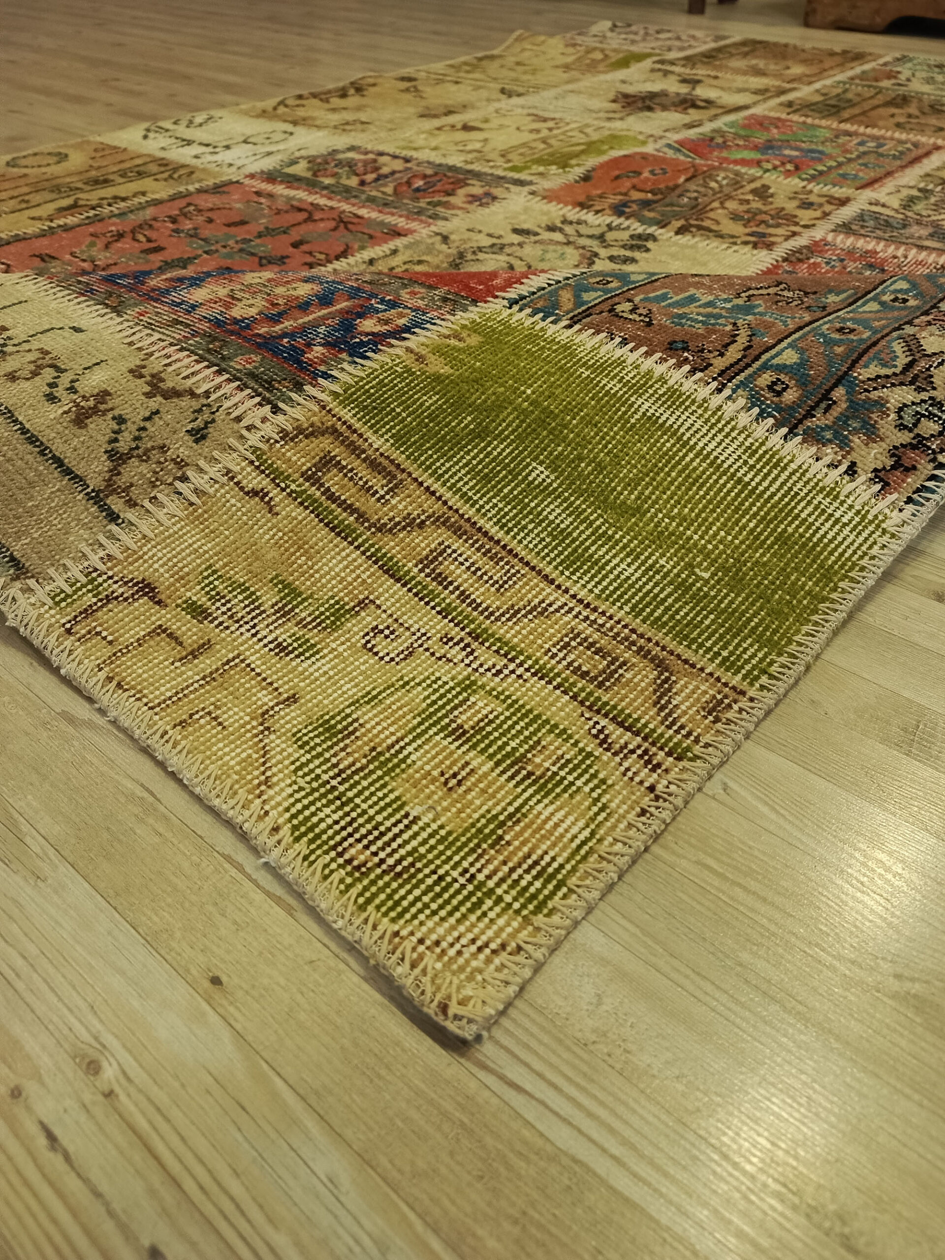 El Yapımı Anadolu Patchwork Halısı 160x230 cm 6384 - Görsel 4