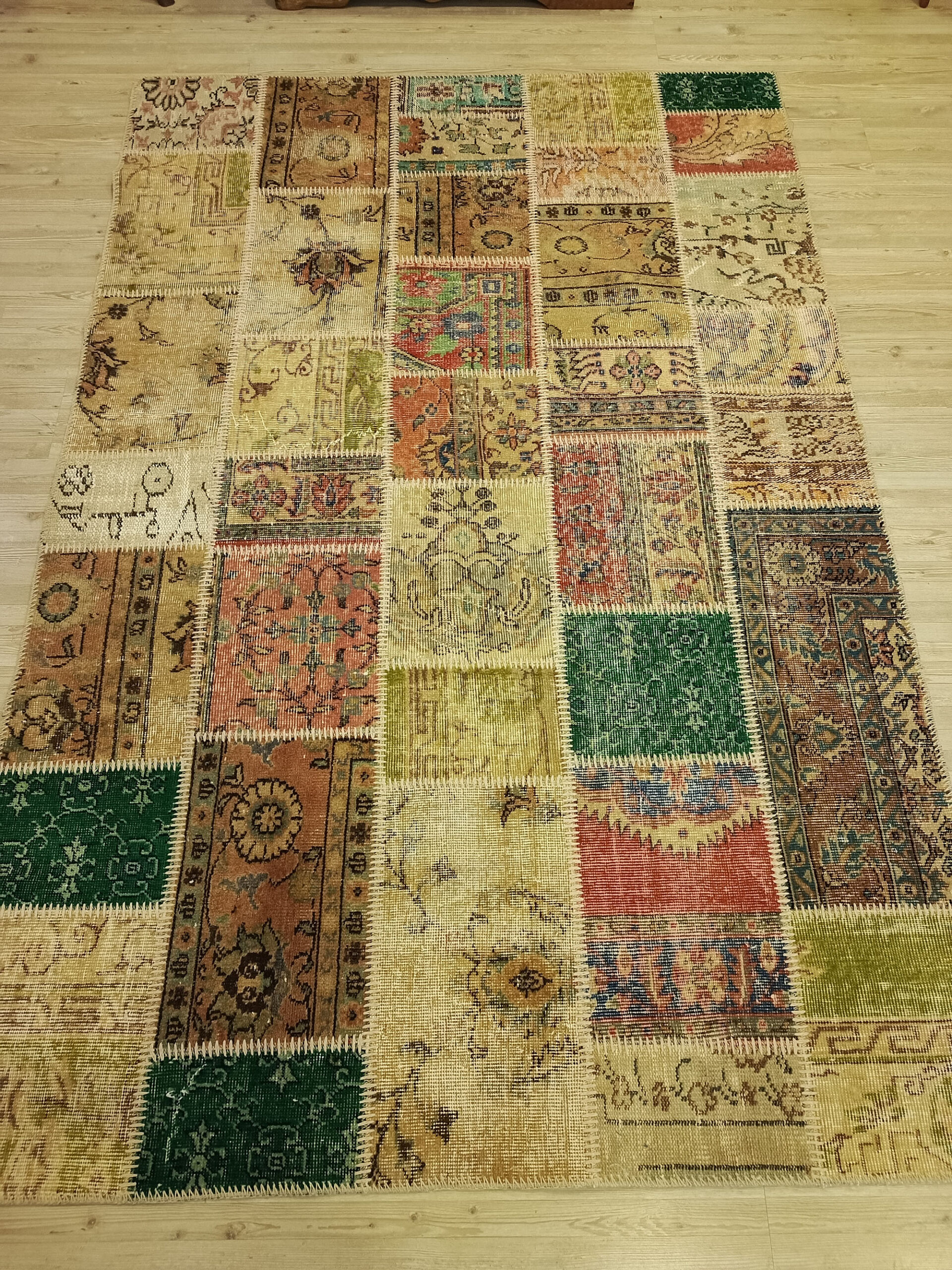 El Yapımı Anadolu Patchwork Halısı 160x230 cm 6384 - Görsel 6