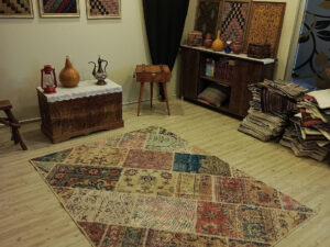 Yün Eskitme Patchwork Halı   160x218 cm  6386