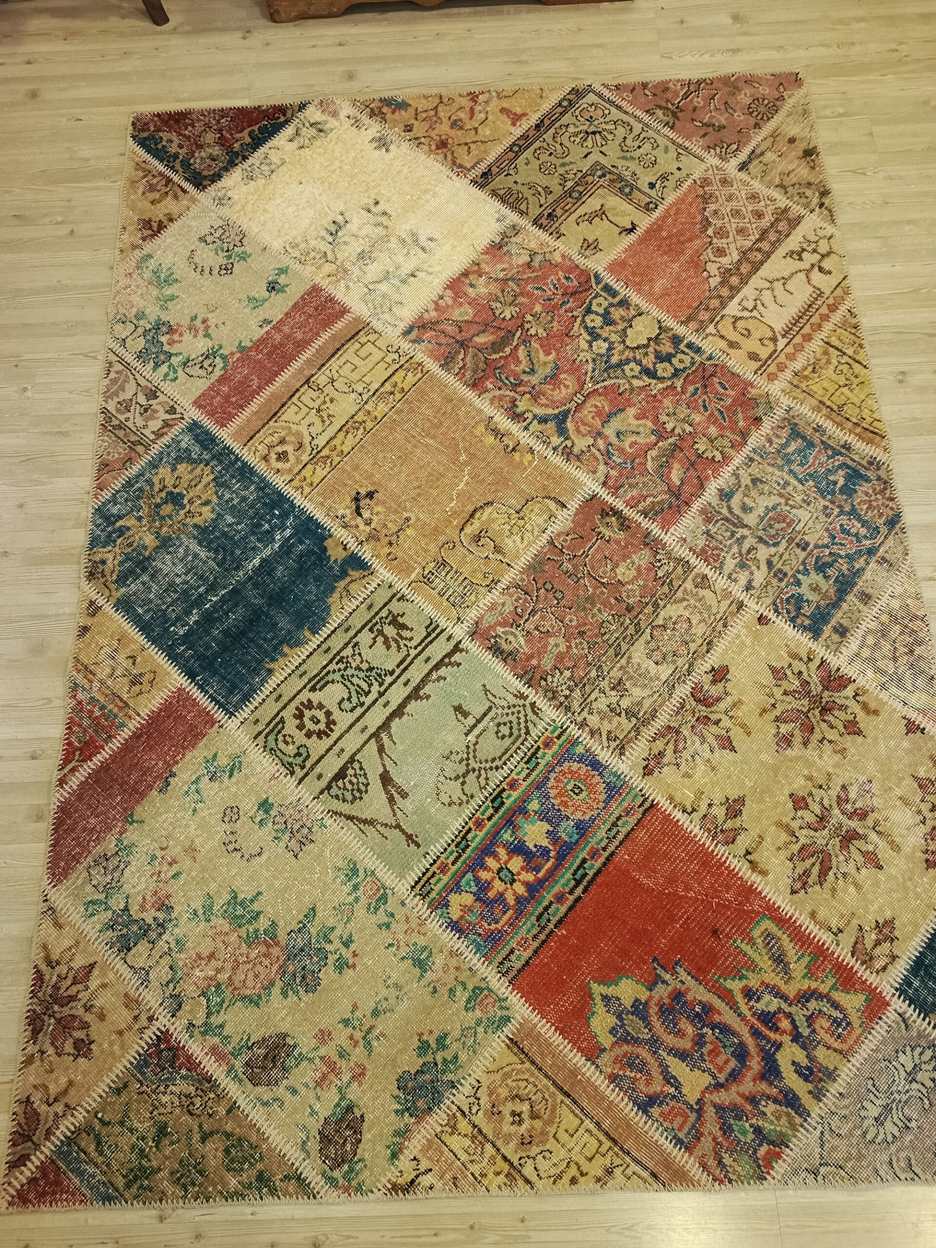 İnce İşçilik El Dokuma Patchwork Halı 160x230 cm 6388 - Görsel 6