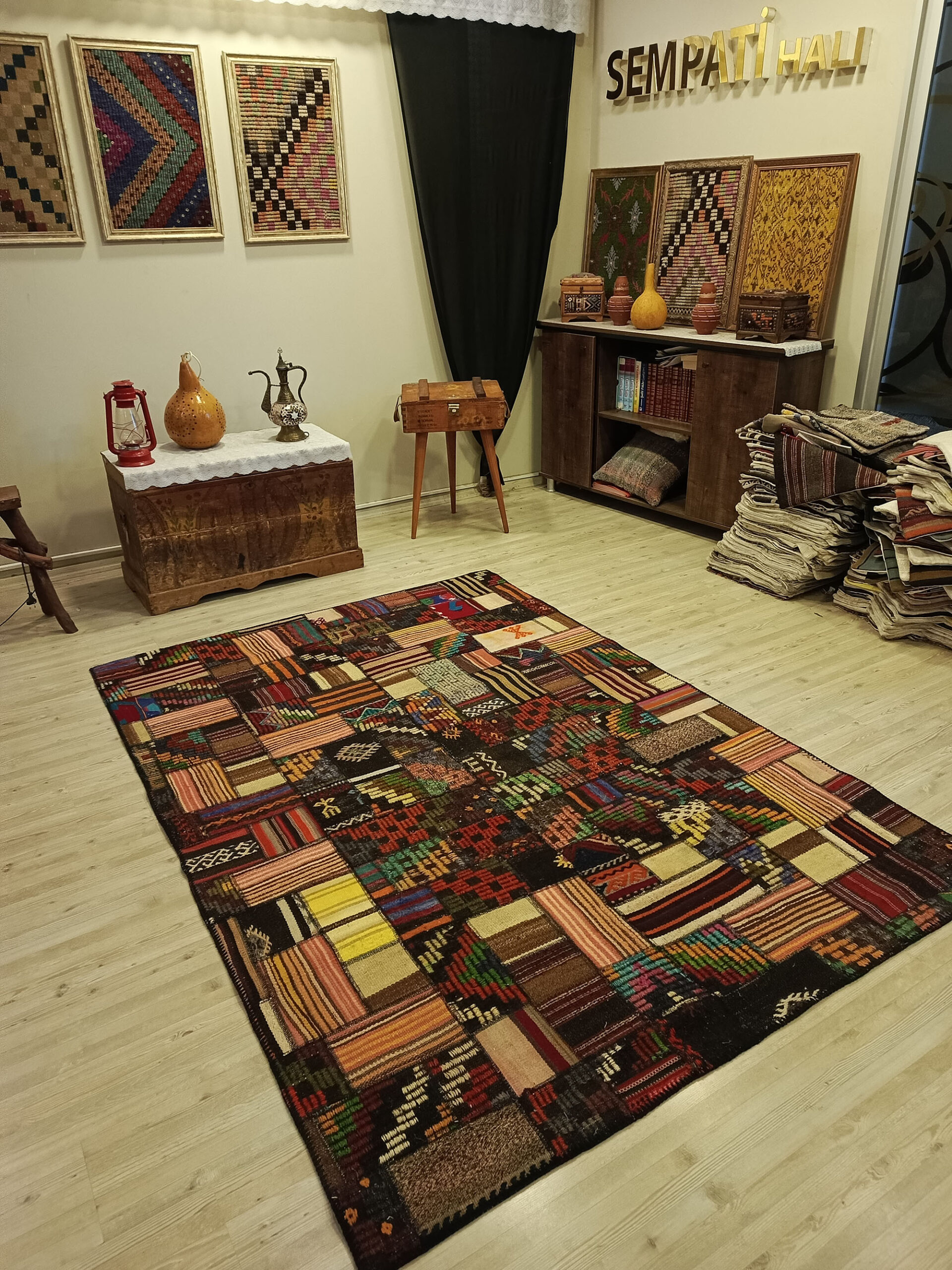 Geleneksel  El Yapımı Patchwork Halısı   160x230 cm  6393