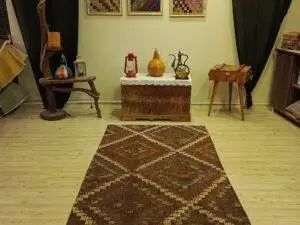 Eskitme El Dokuma Yün Patchwork Halı 120x228 cm 6419