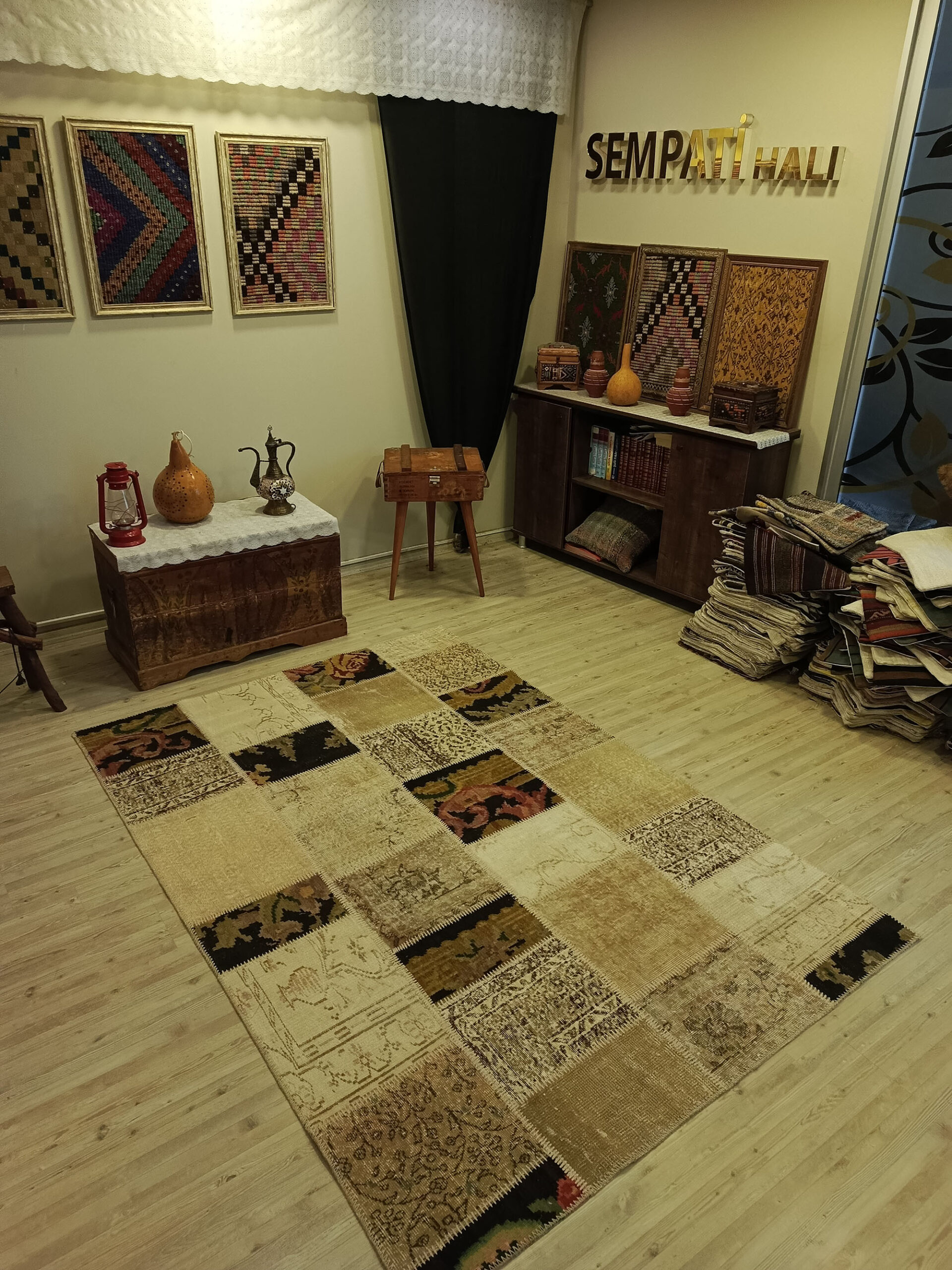Yün Dokuma  Patchwork Halı   160x230 cm  6423